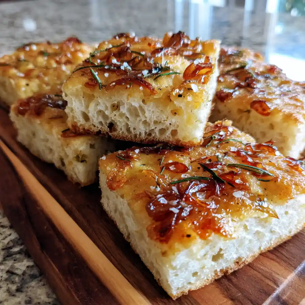 Garlic Parmesan Focaccia Bread With Caramelized Onion Ribbon 4 Garlic Parmesan Focaccia Bread With Caramelized Onion Ribbon