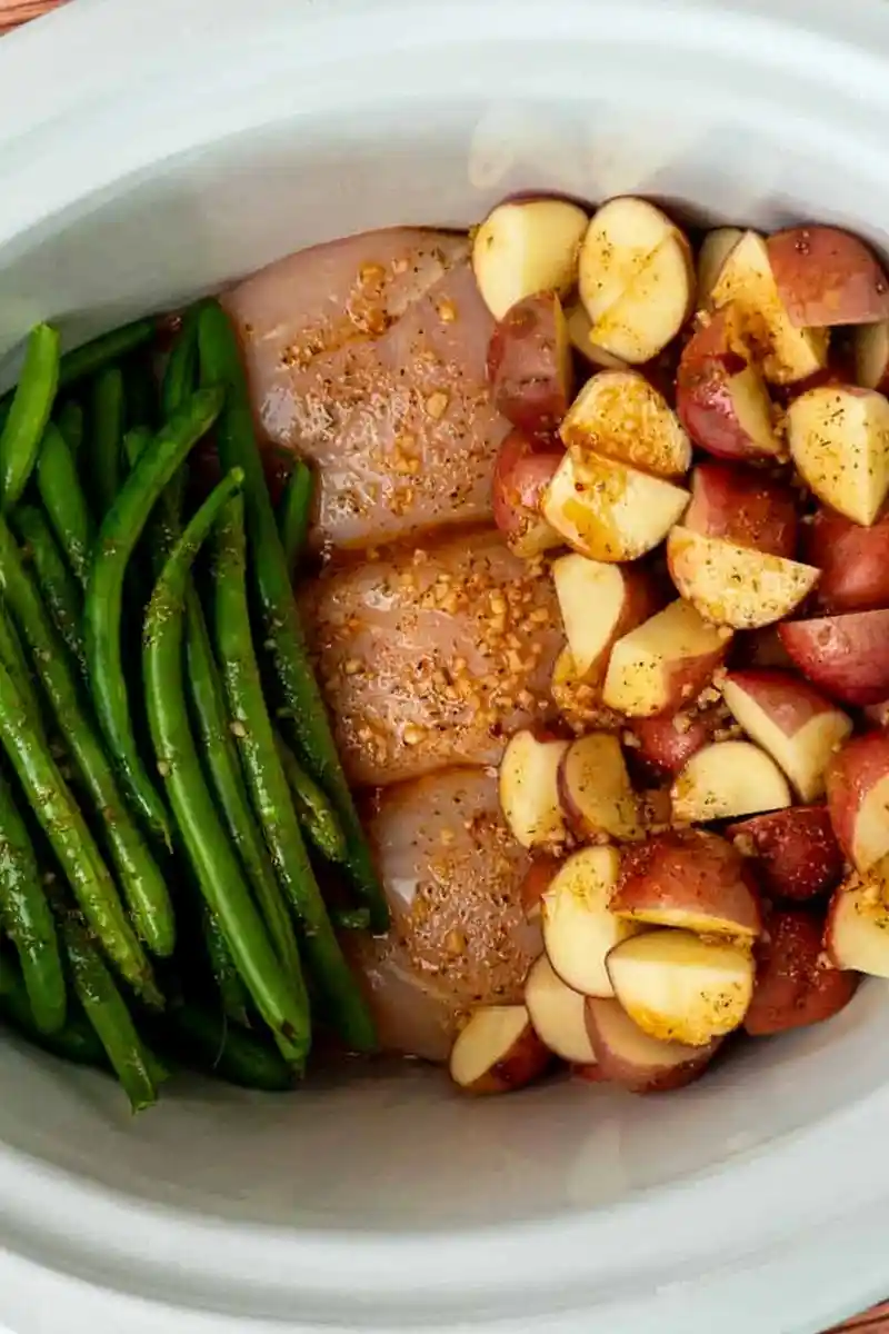 Slow Cooker Chicken with Potatoes and Green Beans 3 Recipe image
