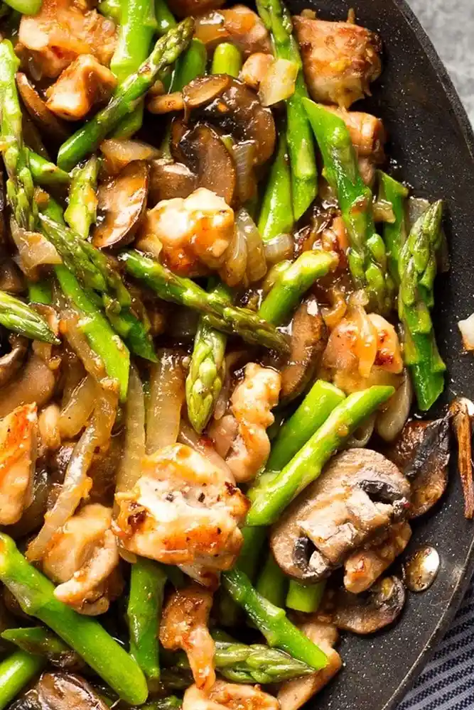 Ginger Chicken and Asparagus Stir Fry 3 Recipe image