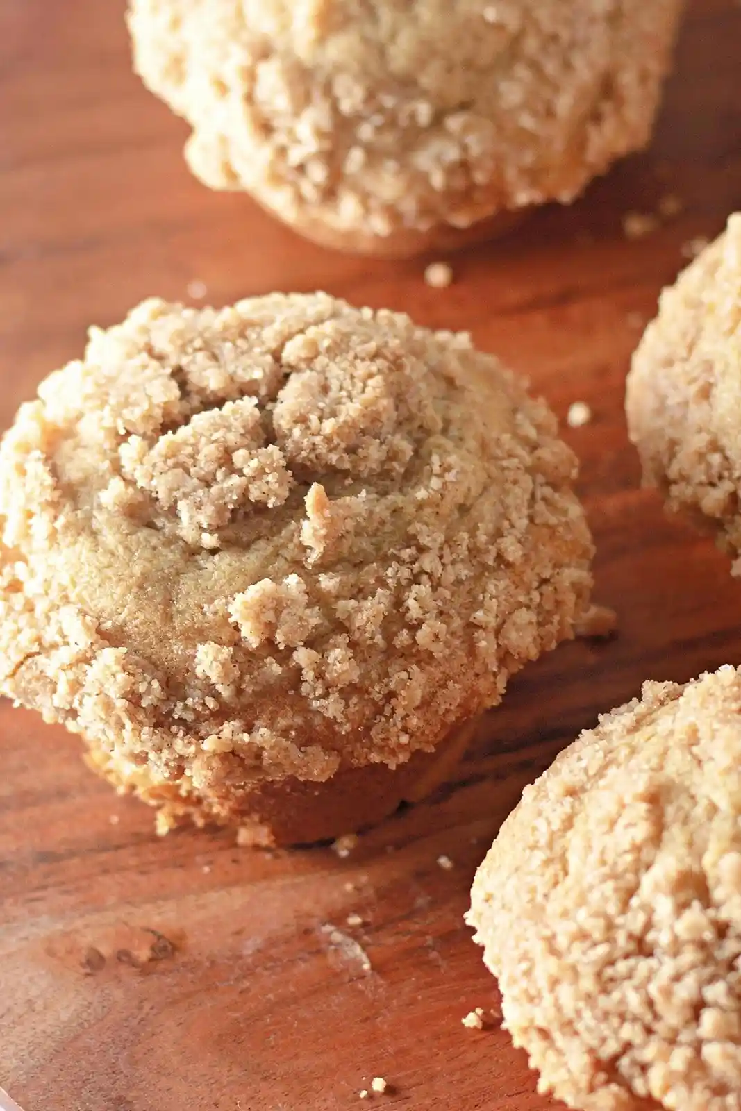 Golden Peach Crumble Muffins 3 Recipe image