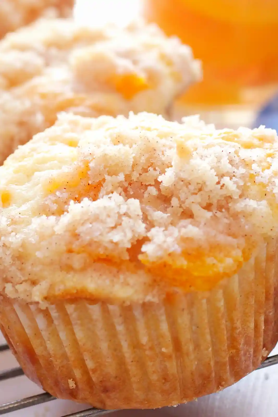 Peach Cobbler Muffins with Buttery Crumble 3 Recipe image
