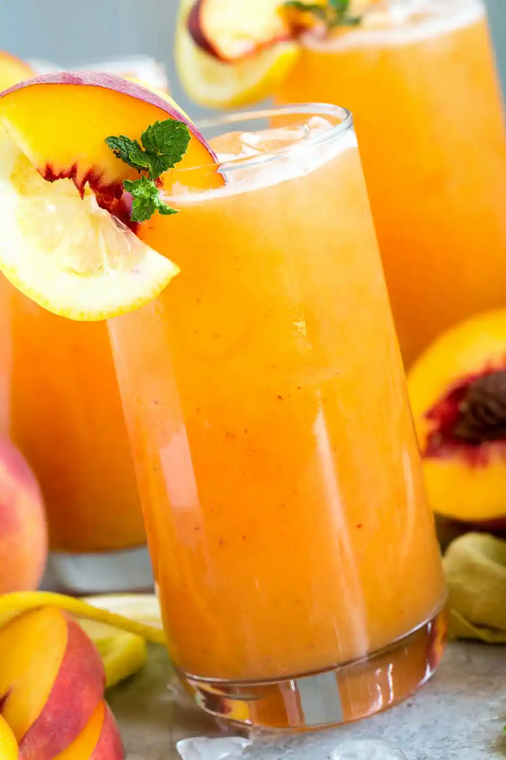 Refreshing Homemade Peach Lemonade 3 Recipe image