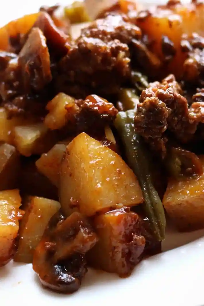 Savory Slow Cooker Salisbury Steak Casserole 3 Recipe image
