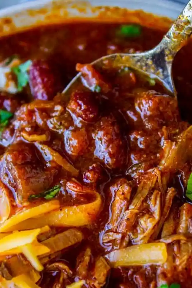 Hearty Slow Cooker Shredded Beef Chili 3 Recipe image