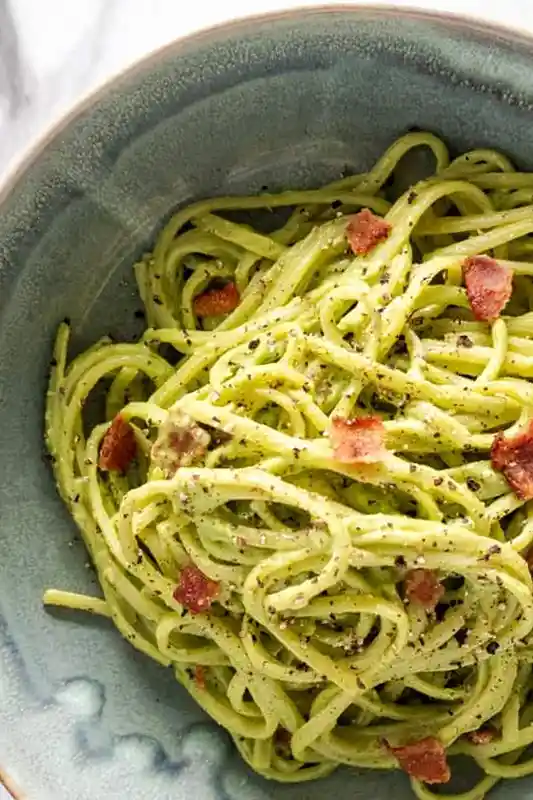 Creamy Avocado Pasta Carbonara 3 Recipe image