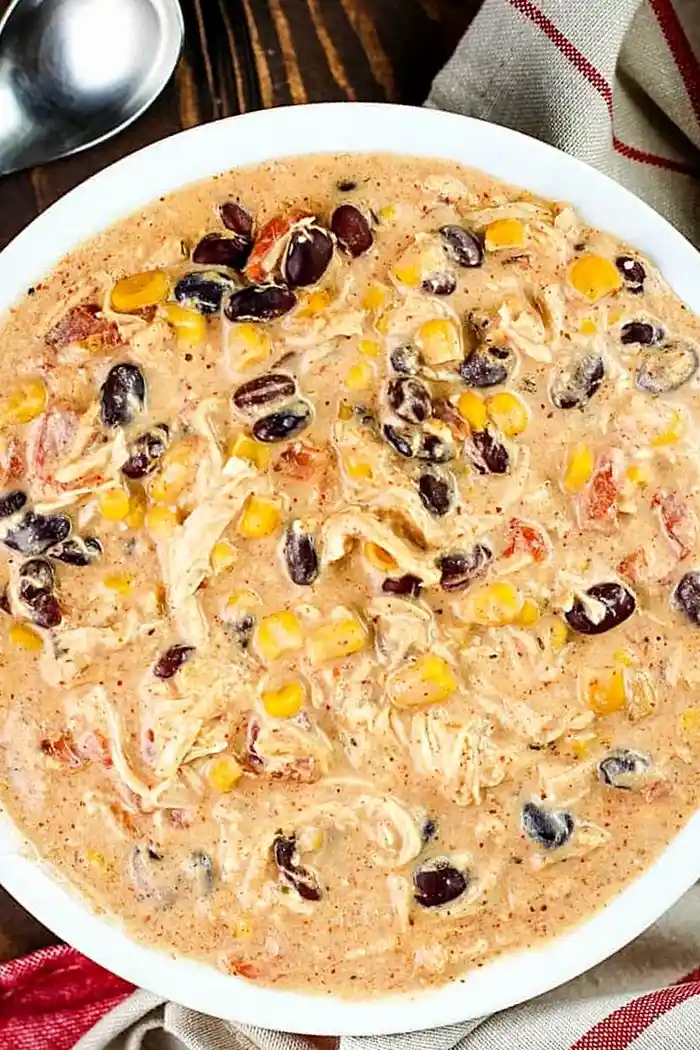 Creamy Slow Cooker Chicken Chili 3 Recipe image
