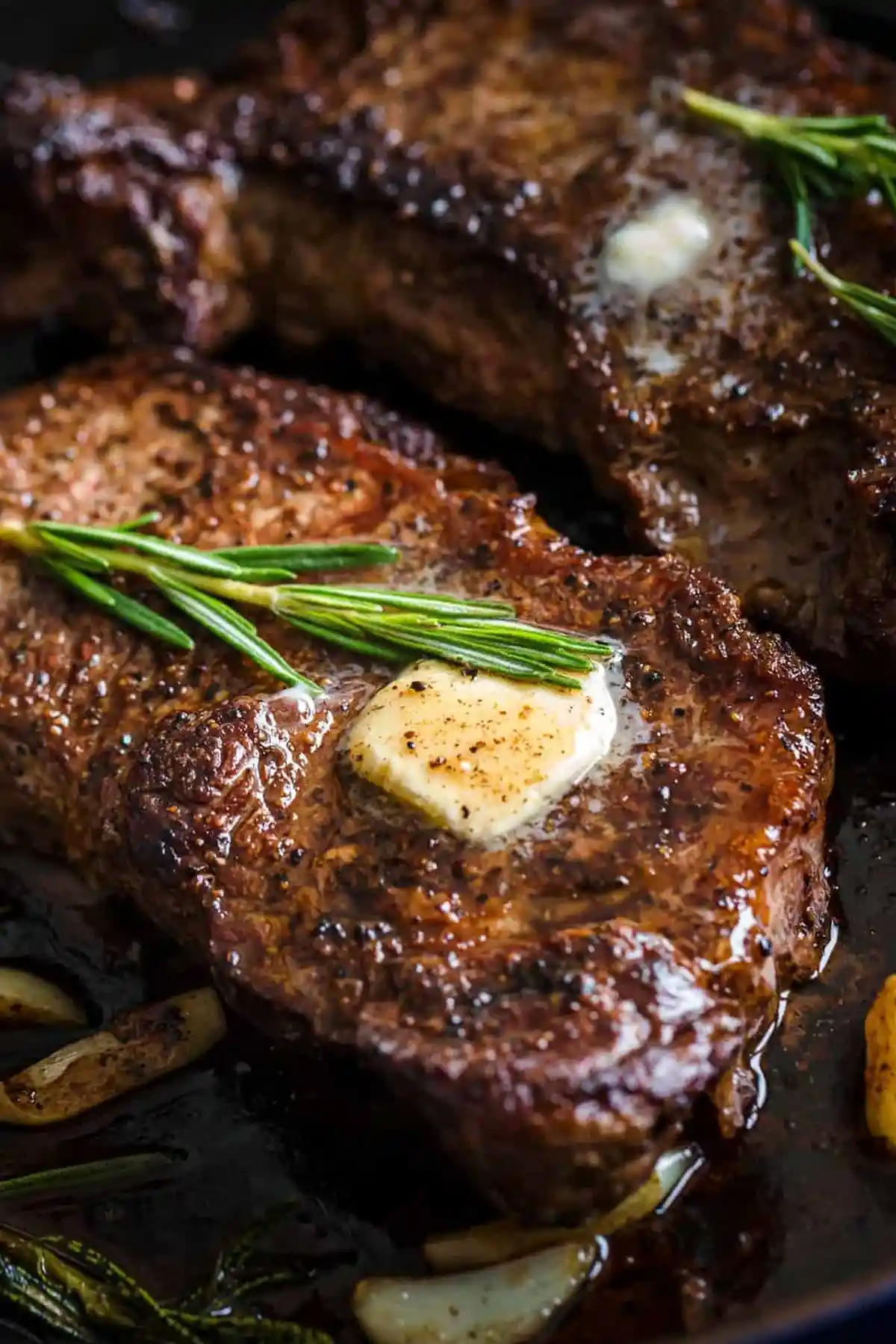 Perfect Pan-Seared Steak with Garlic Butter 3 Recipe image