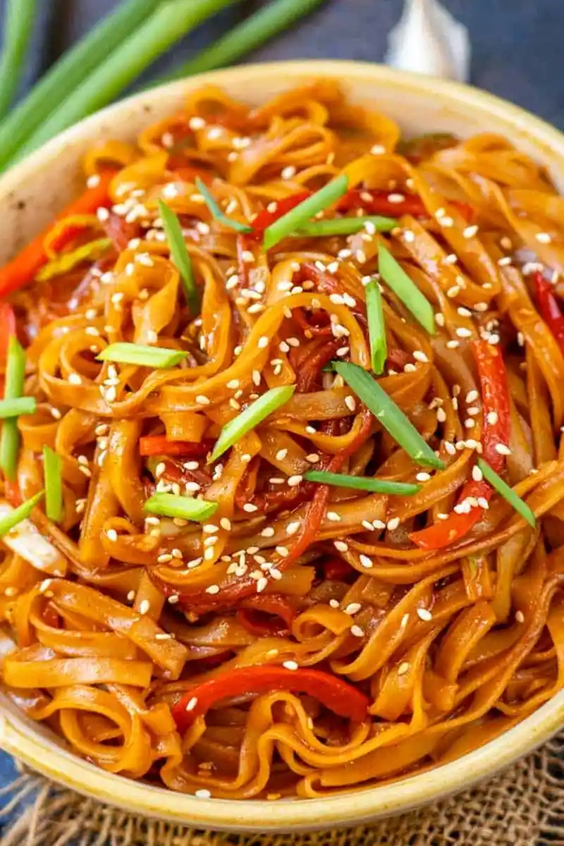 Spicy and Savory Korean Gochujang Rice Noodles 3 Recipe image