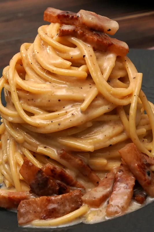 Roman Style Spaghetti alla Gricia 3 Recipe image