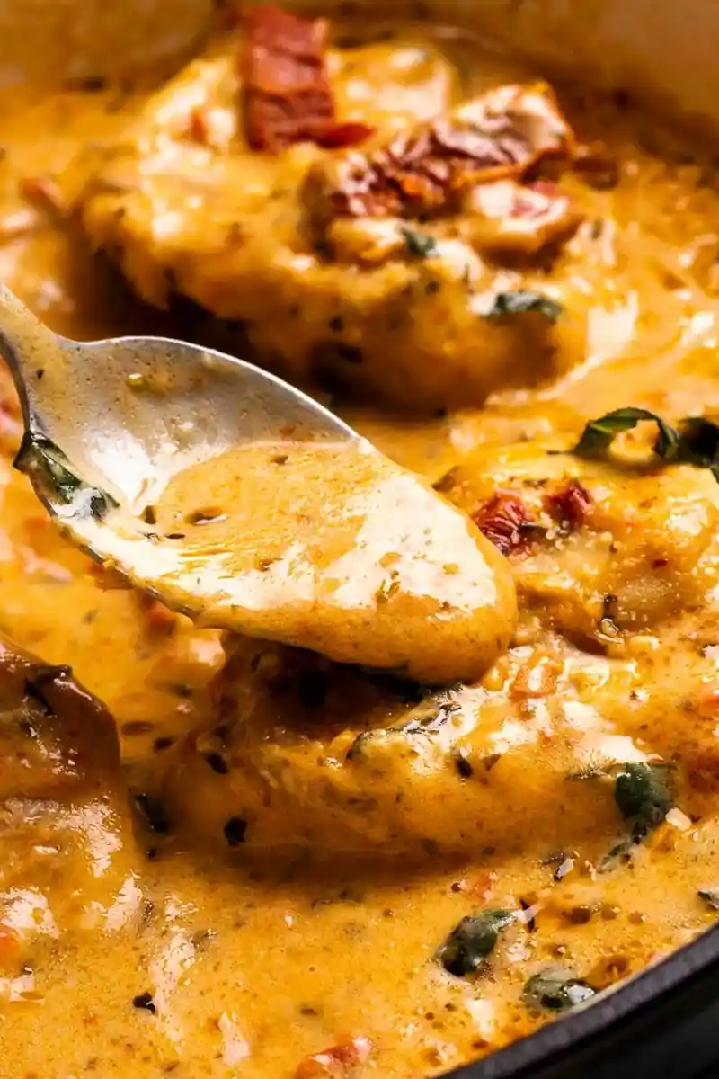 Creamy Chicken with Sun-Dried Tomatoes 3 Recipe image