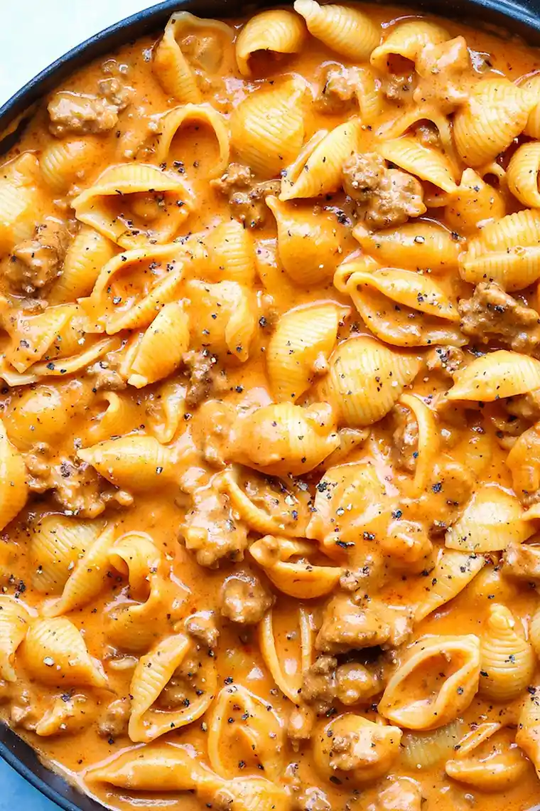 Cheesy Ground Beef and Pasta Shells 3 Recipe image