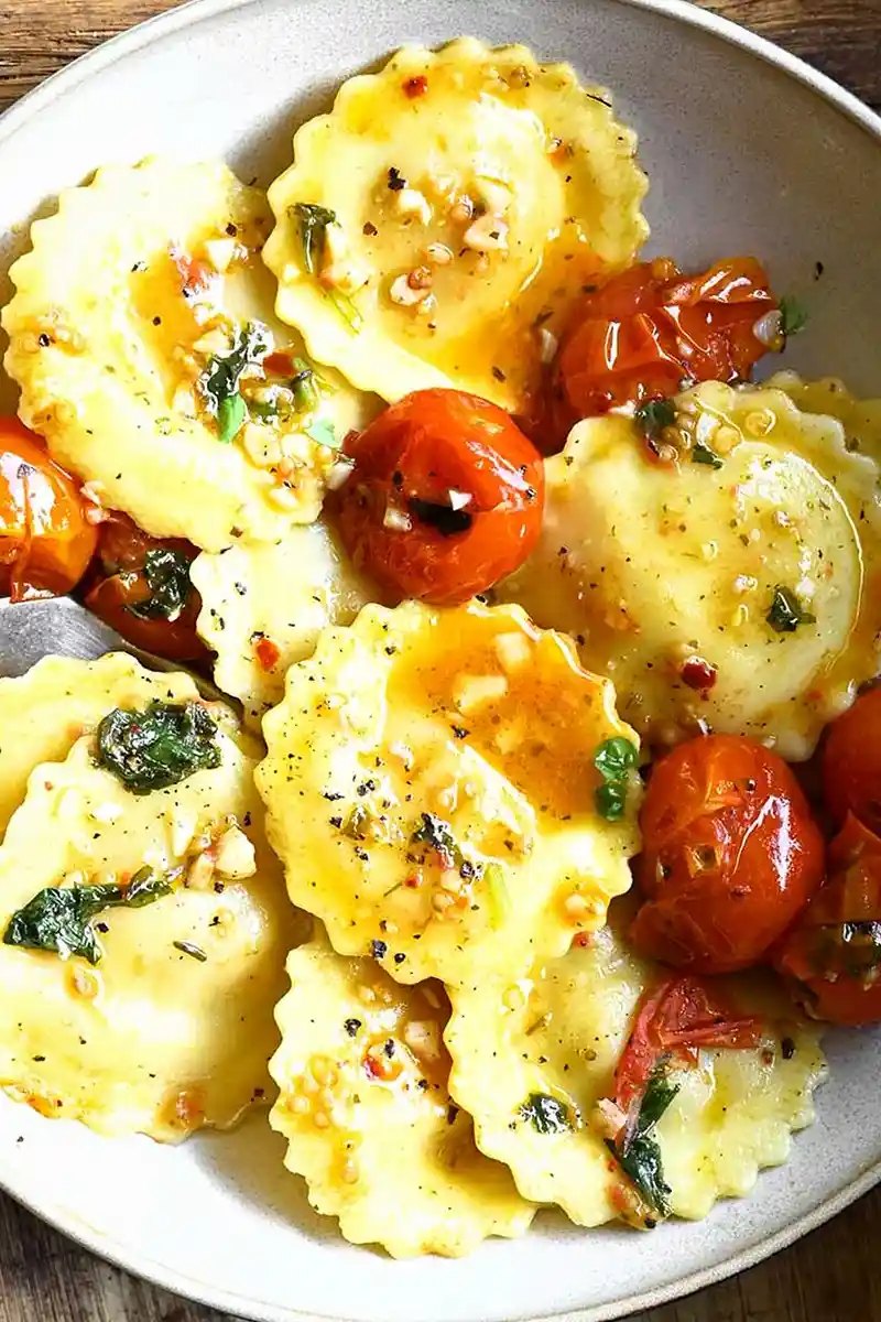 Classic Basil Tomato Ravioli 3 Classic Basil Tomato Ravioli