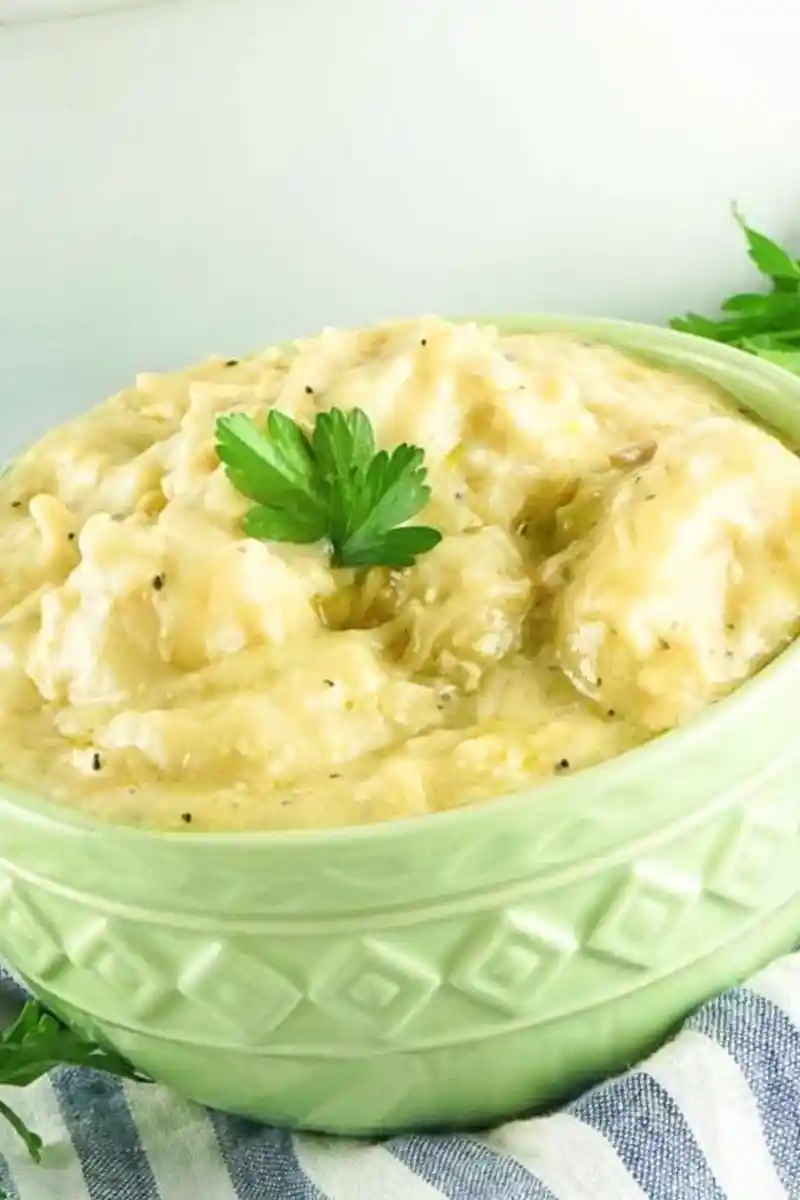 Easy Crockpot Chicken and Dumplings with Canned Biscuits 3 Easy Crockpot Chicken and Dumplings with Canned Biscuits